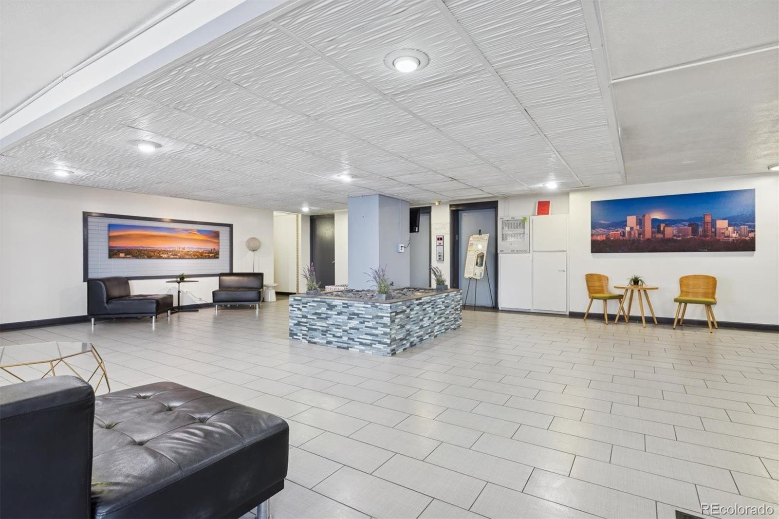 MLS Image #2 for 1155 n ash street,denver, Colorado