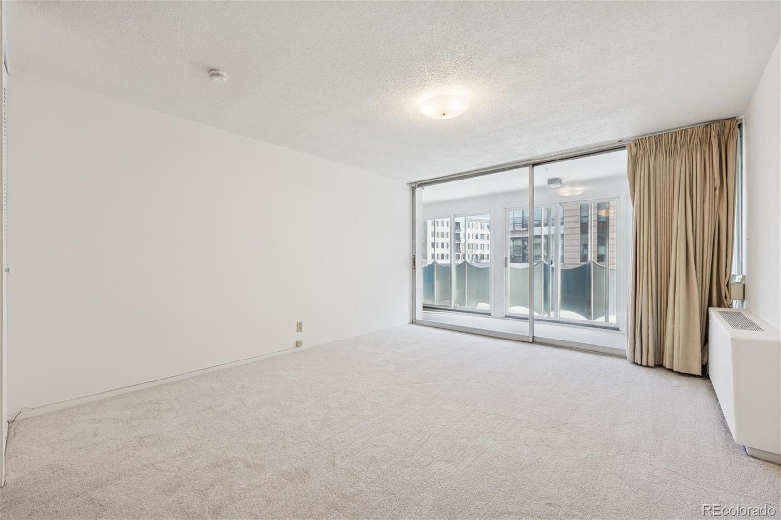 MLS Image #8 for 1155 n ash street,denver, Colorado