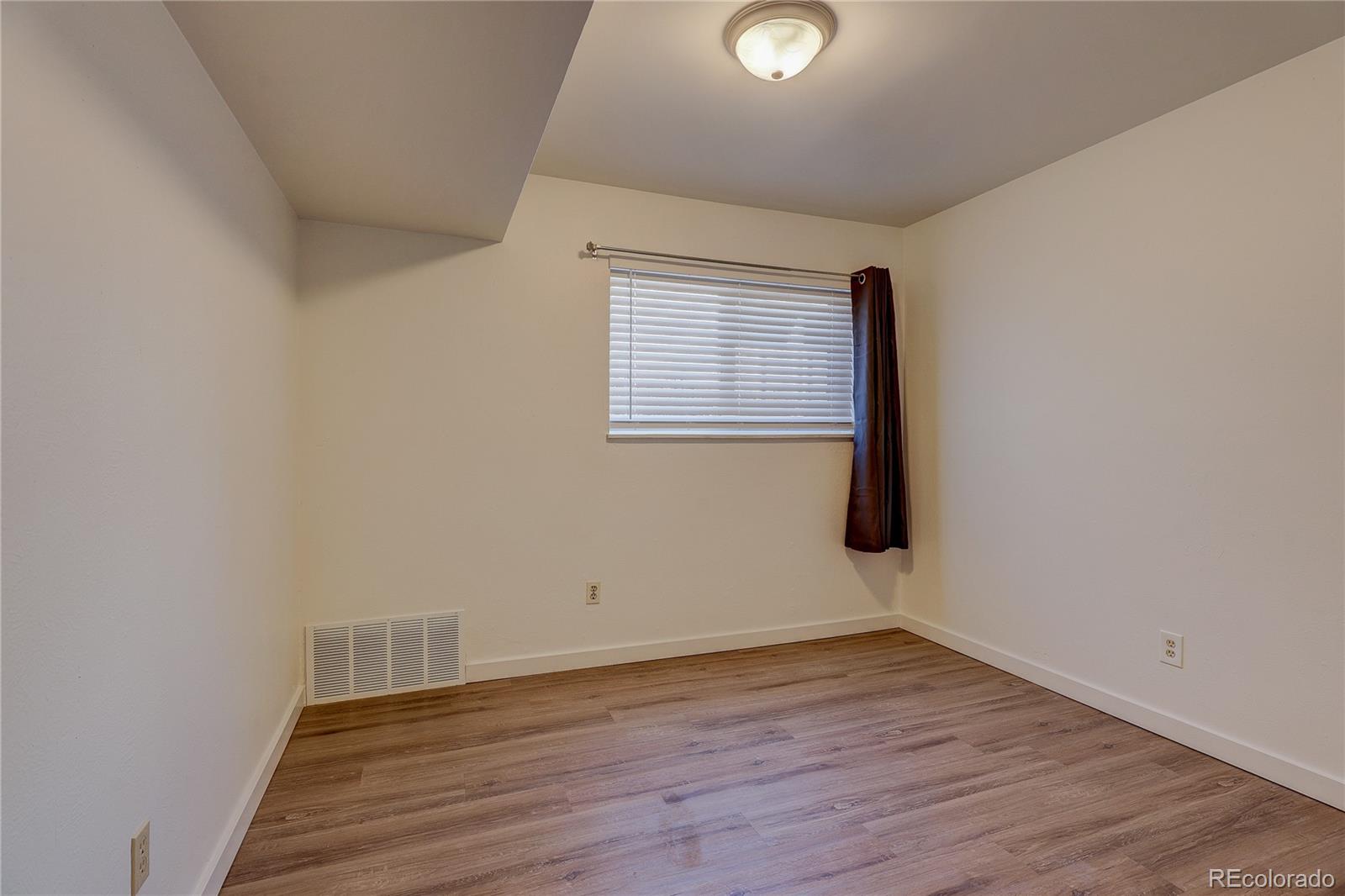 MLS Image #12 for 7665 e eastman avenue 101b,denver, Colorado