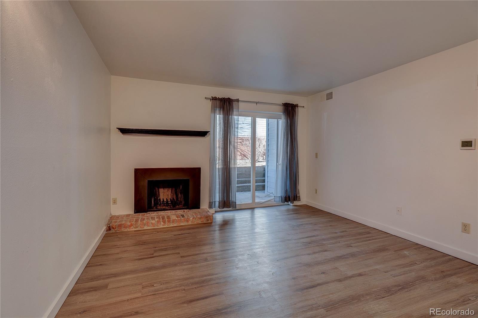 MLS Image #3 for 7665 e eastman avenue 101b,denver, Colorado