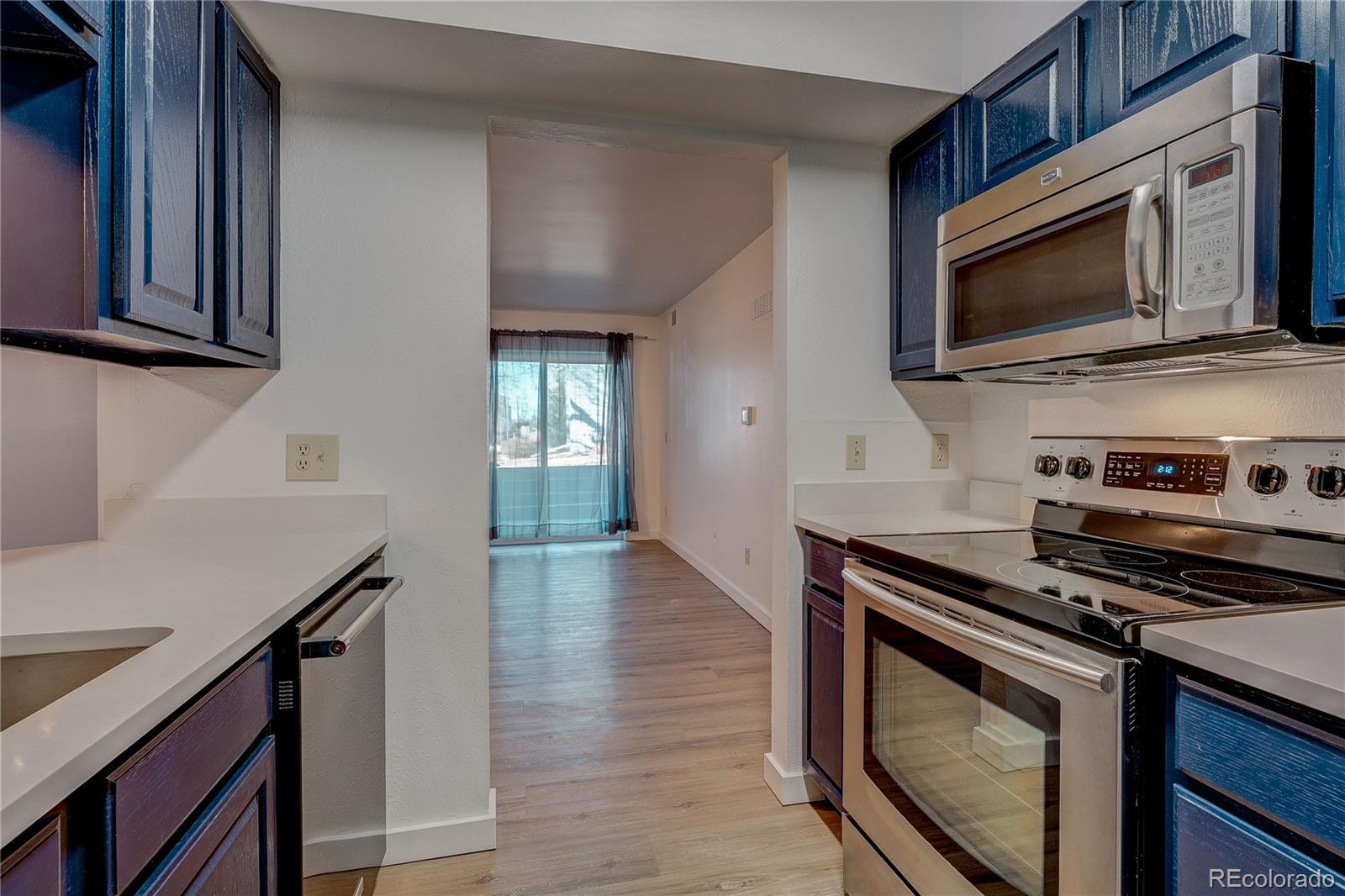 MLS Image #5 for 7665 e eastman avenue 101b,denver, Colorado