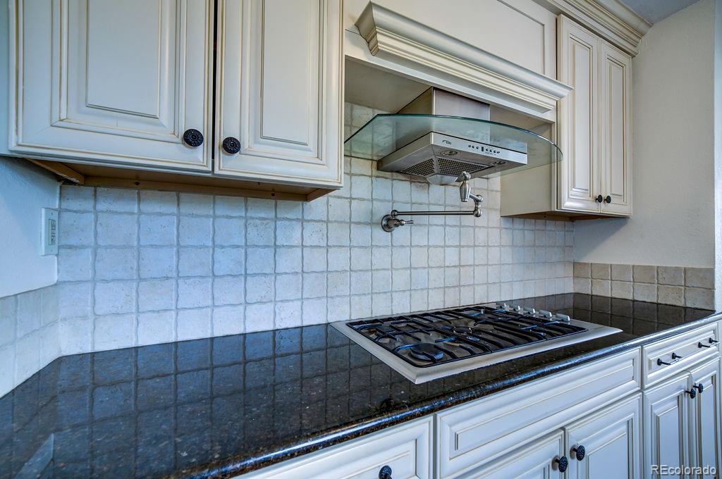MLS Image #16 for 7293 w lakeside drive,littleton, Colorado