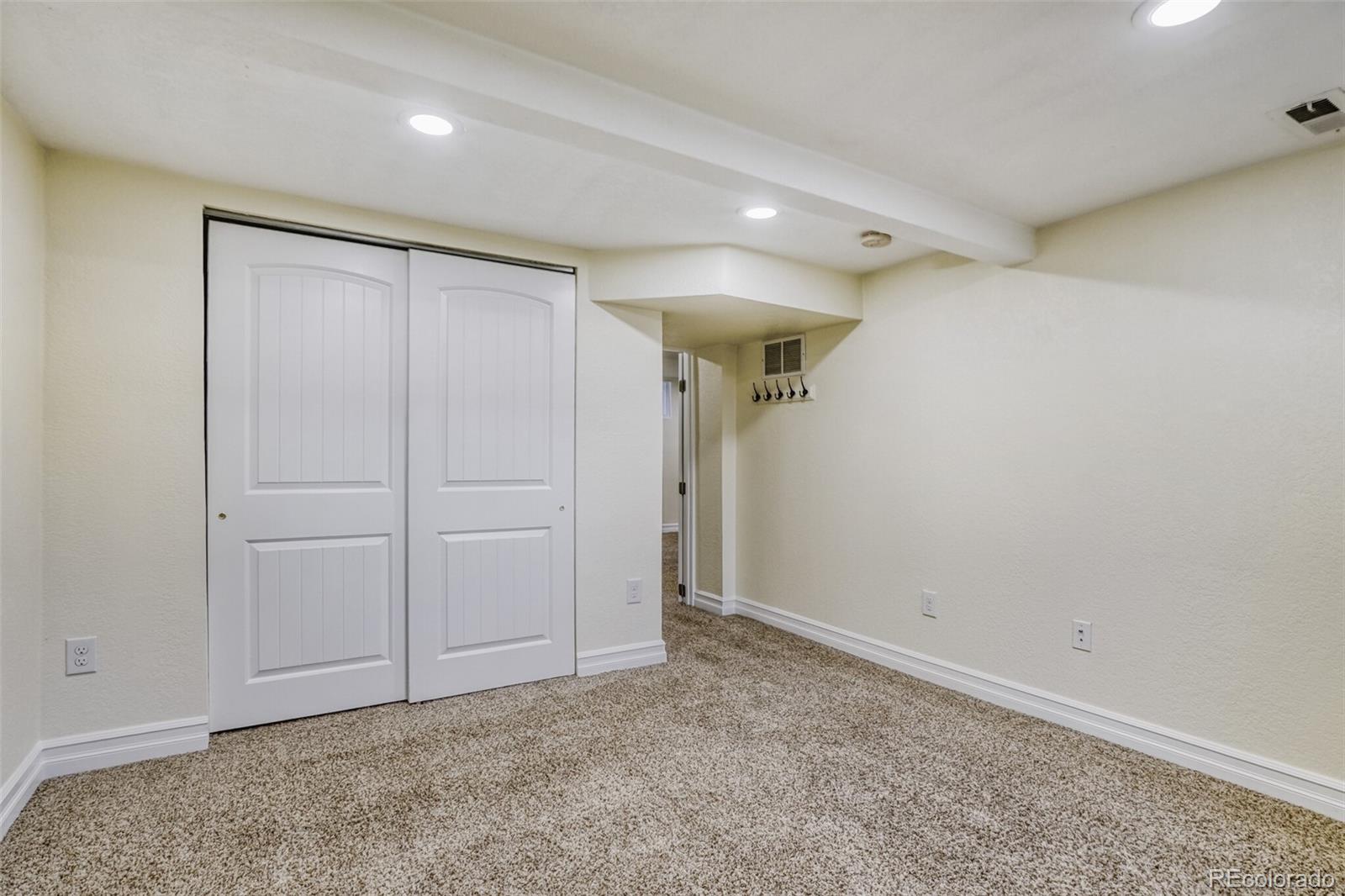 MLS Image #18 for 3639 s bannock street,englewood, Colorado