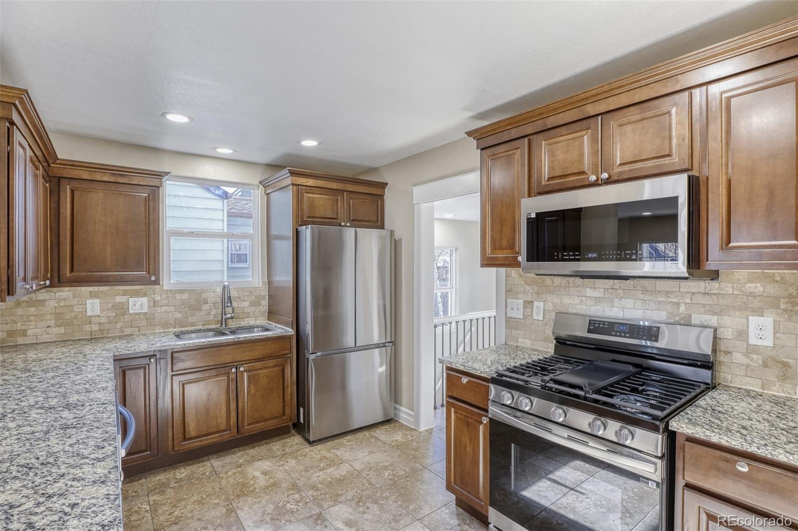 MLS Image #2 for 3639 s bannock street,englewood, Colorado
