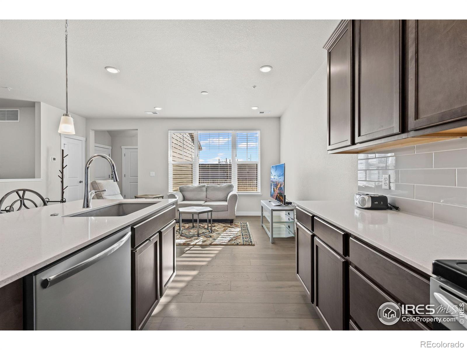 MLS Image #10 for 330  high point drive,longmont, Colorado