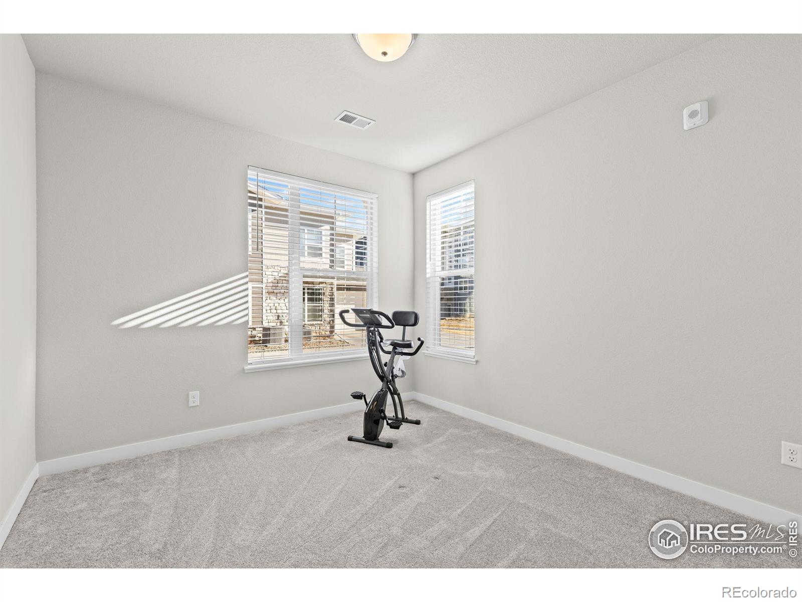 MLS Image #15 for 330  high point drive,longmont, Colorado