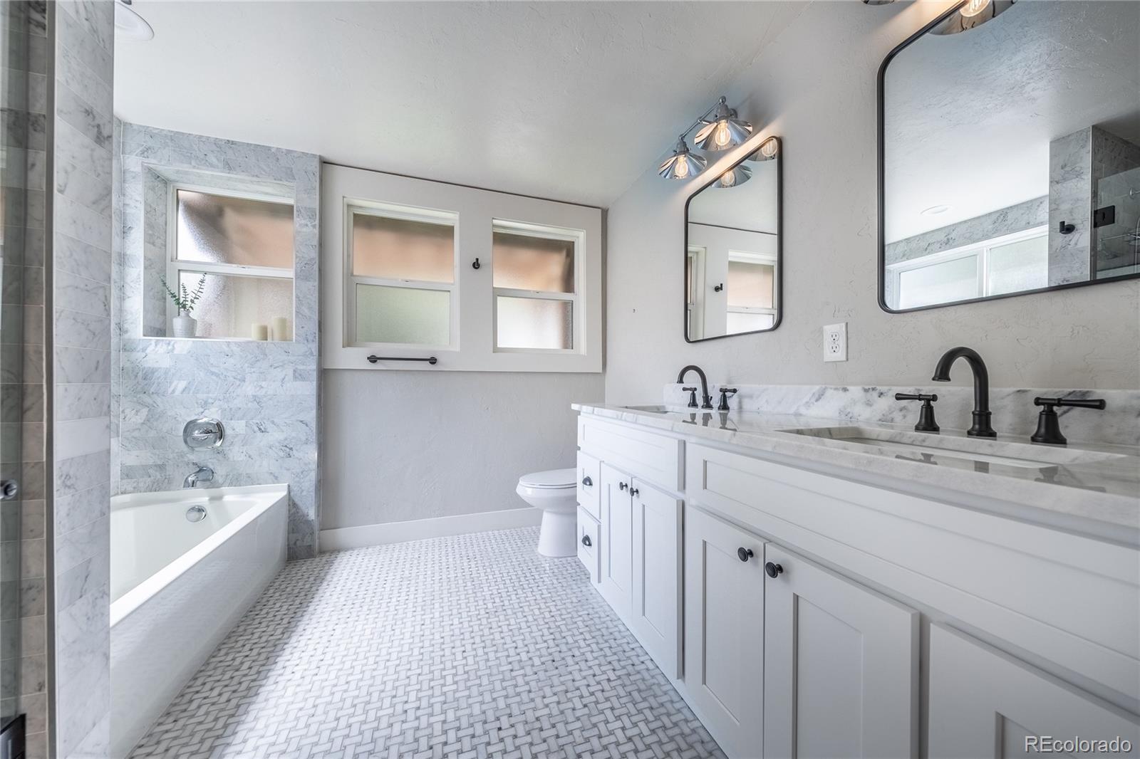 MLS Image #14 for 1367  monroe street,denver, Colorado