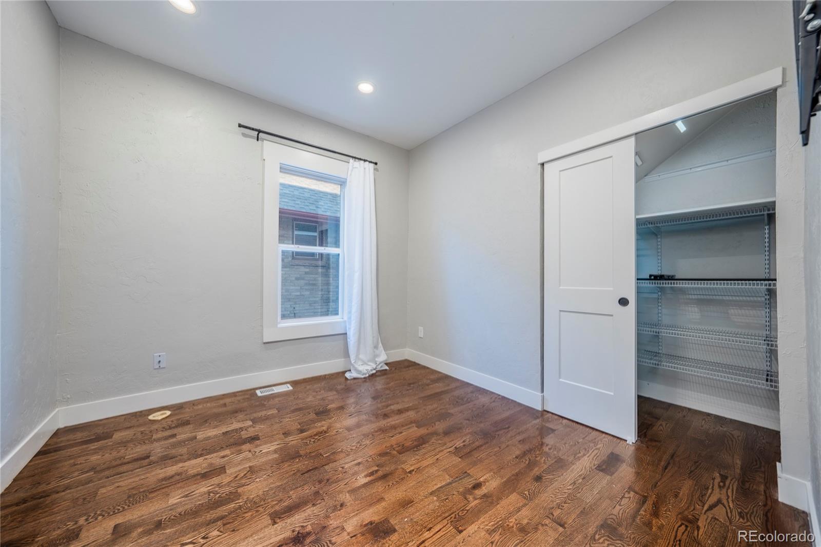 MLS Image #20 for 1367  monroe street,denver, Colorado
