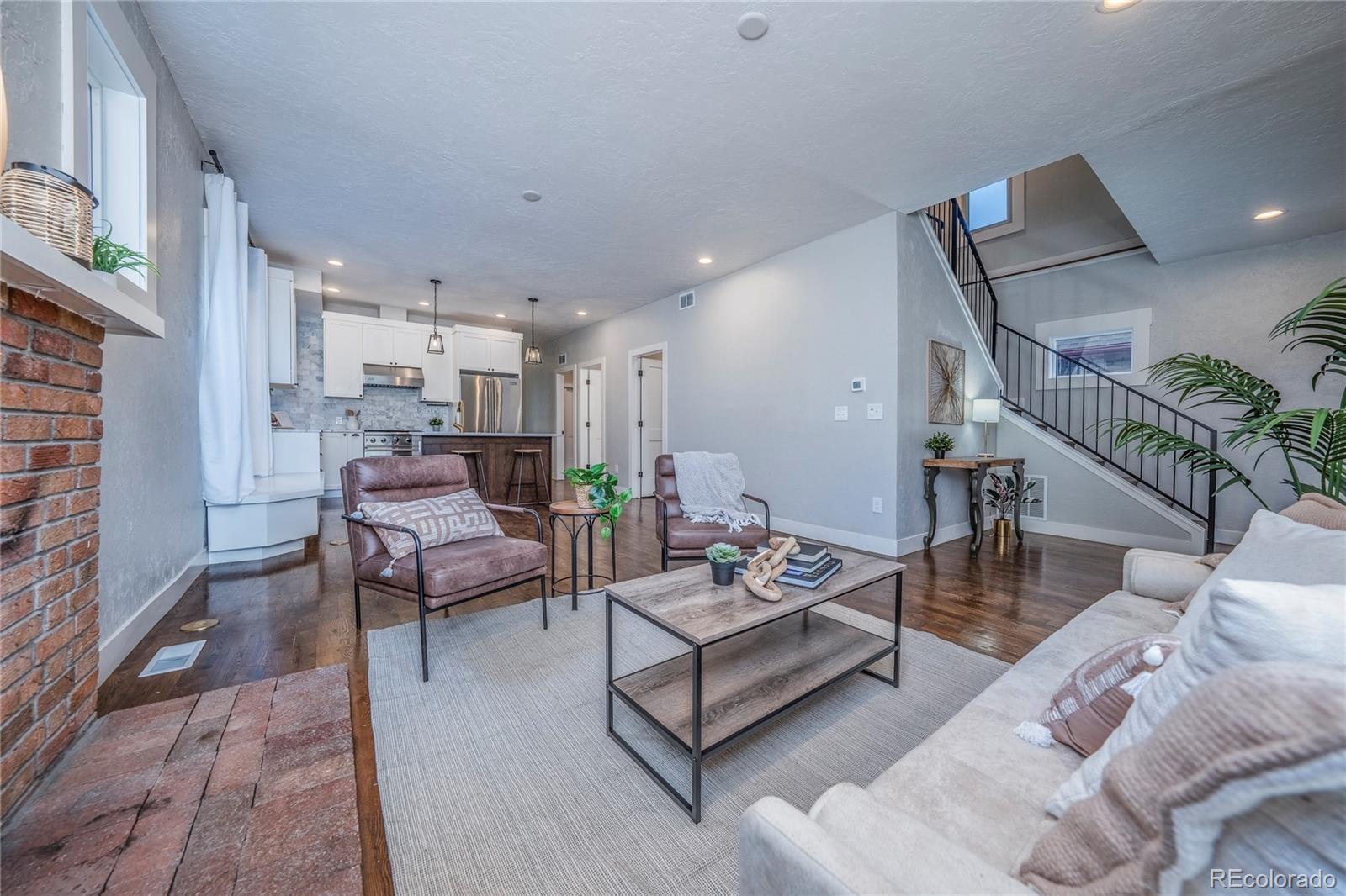 MLS Image #4 for 1367  monroe street,denver, Colorado