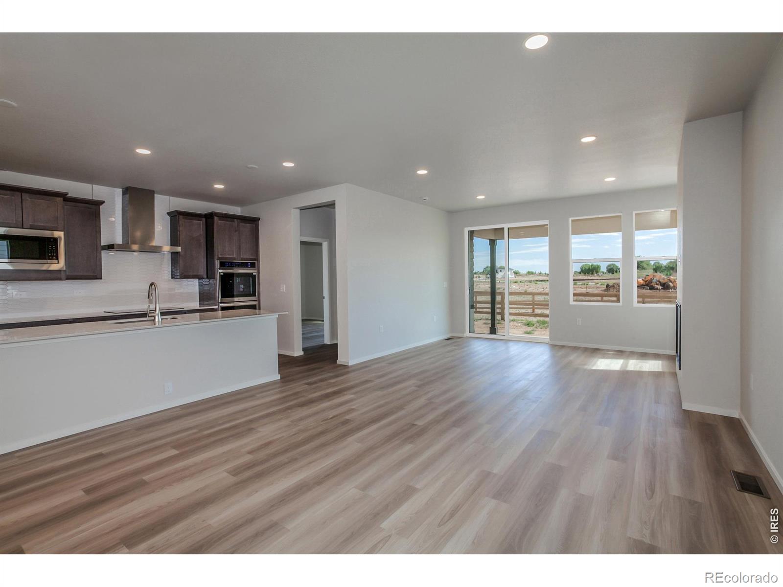 MLS Image #18 for 792  chatter road,windsor, Colorado