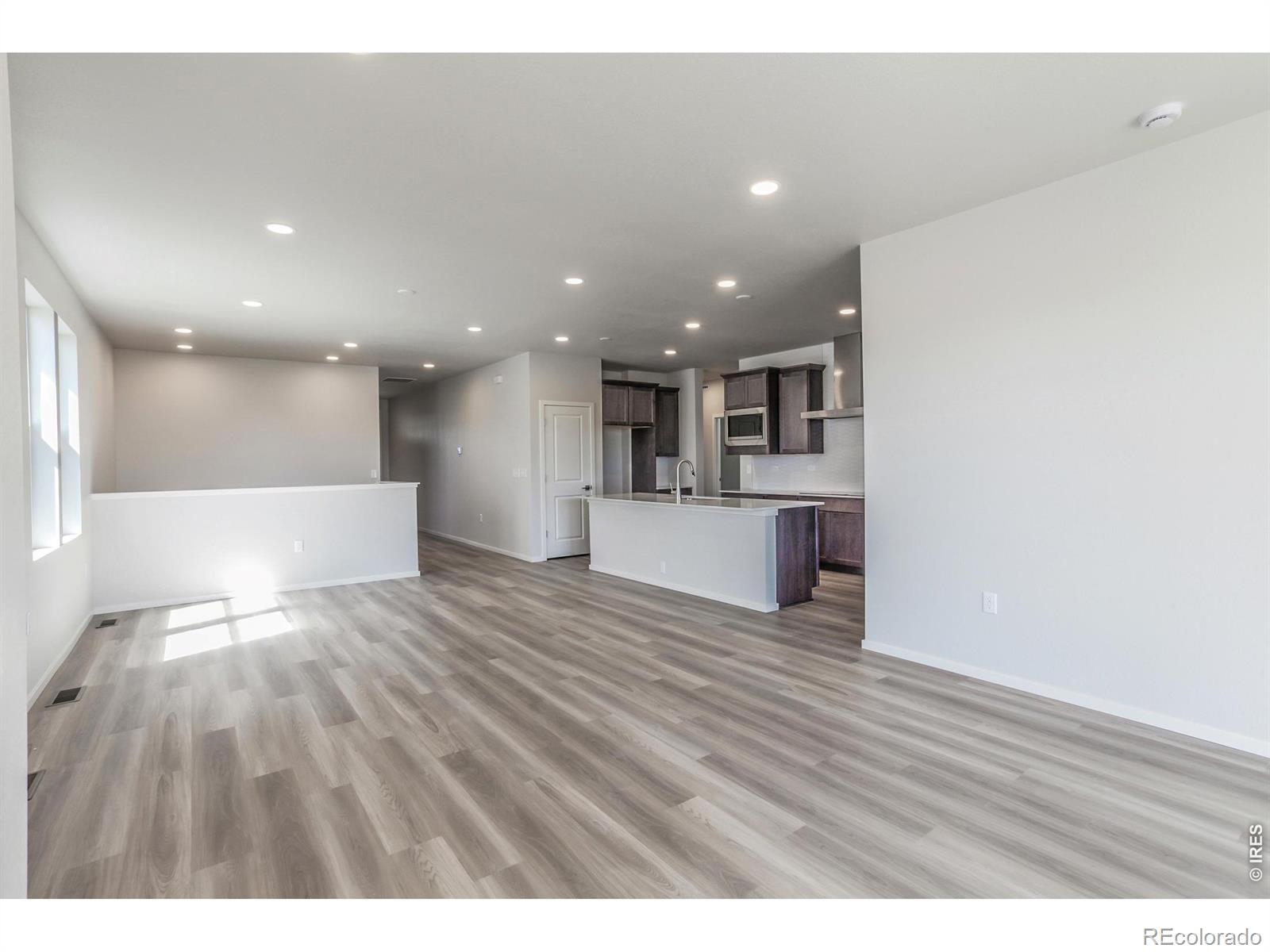 MLS Image #19 for 792  chatter road,windsor, Colorado