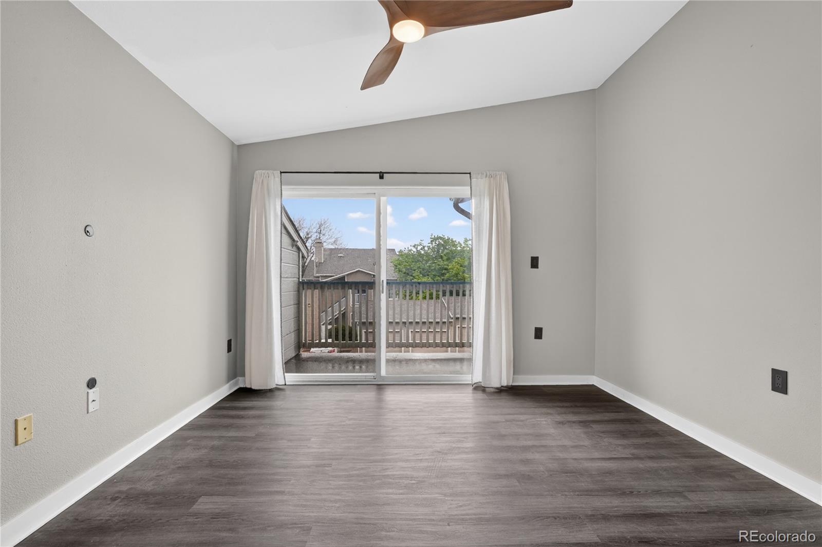 MLS Image #6 for 8406  pebble creek way,highlands ranch, Colorado