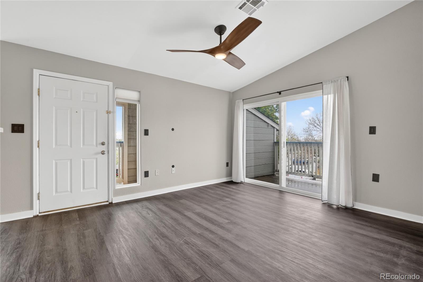 MLS Image #7 for 8406  pebble creek way,highlands ranch, Colorado