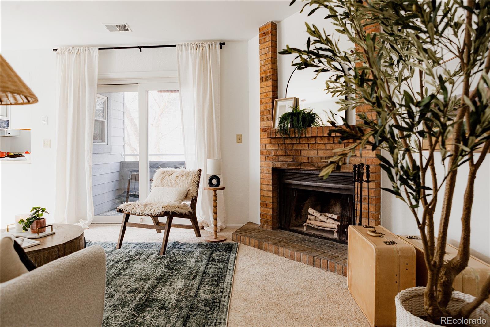 MLS Image #13 for 8045 w eastman place 206,lakewood, Colorado