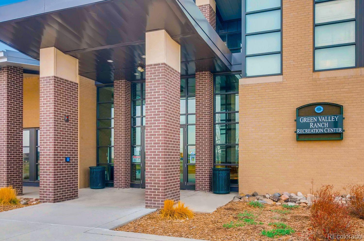 MLS Image #18 for 20644 e 47th avenue,denver, Colorado