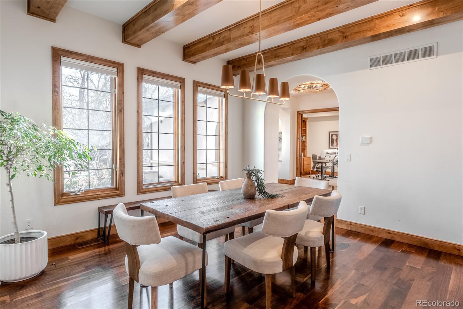 MLS Image #13 for 2515 s fillmore street,denver, Colorado