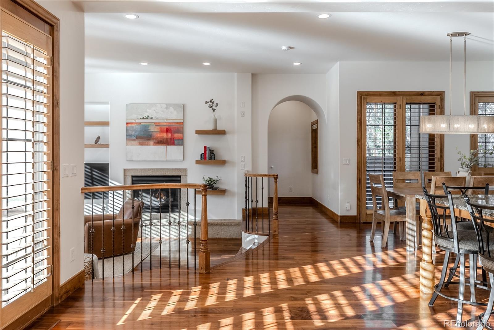MLS Image #16 for 2515 s fillmore street,denver, Colorado
