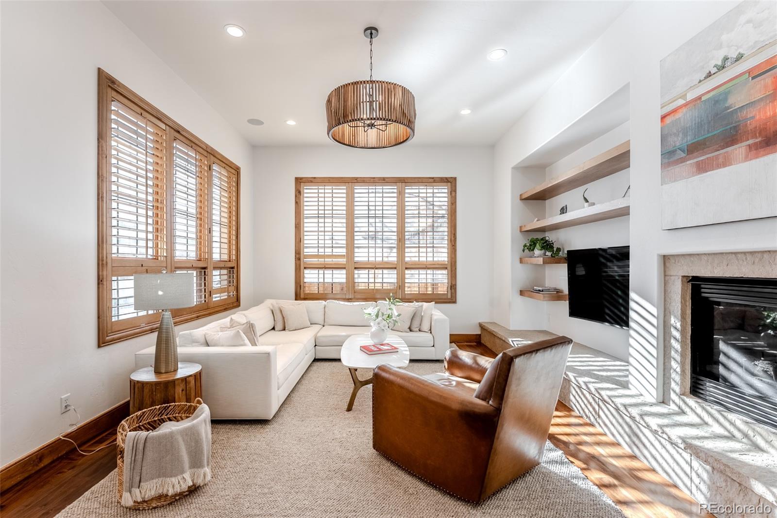 MLS Image #18 for 2515 s fillmore street,denver, Colorado