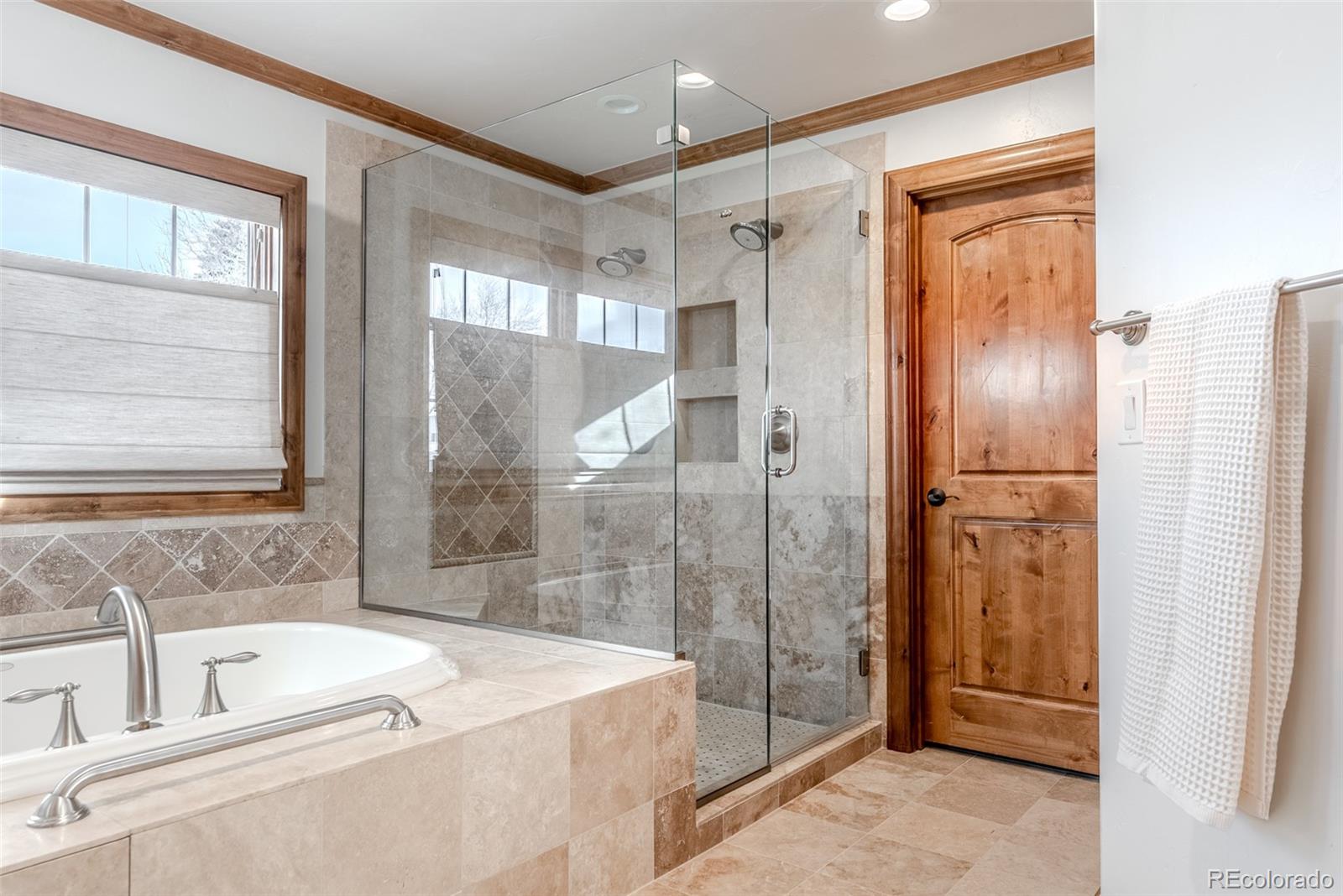 MLS Image #22 for 2515 s fillmore street,denver, Colorado