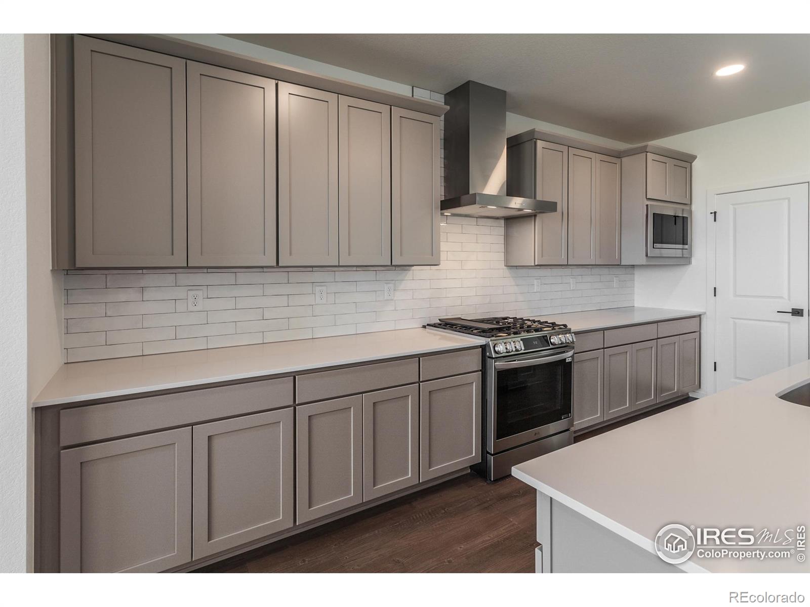 MLS Image #11 for 768  chatter road,windsor, Colorado