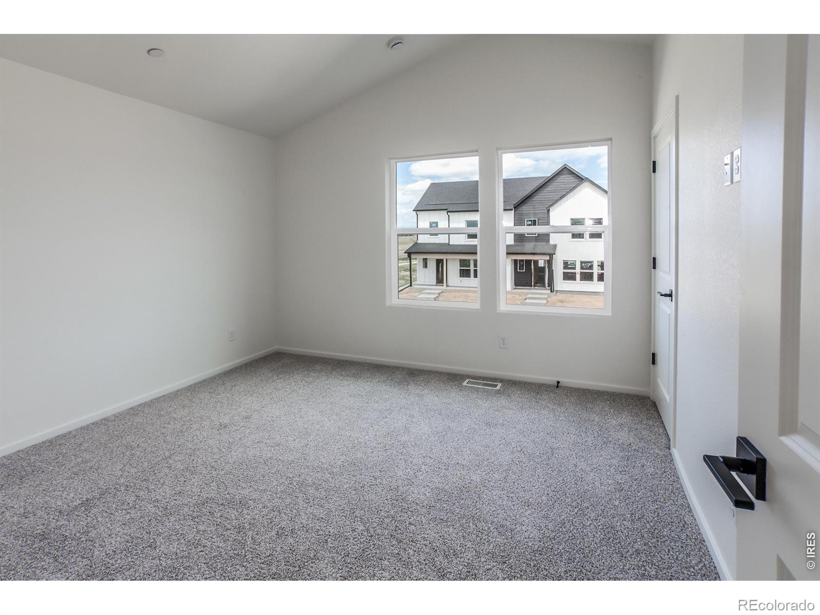 MLS Image #22 for 945  trumpet lane,windsor, Colorado