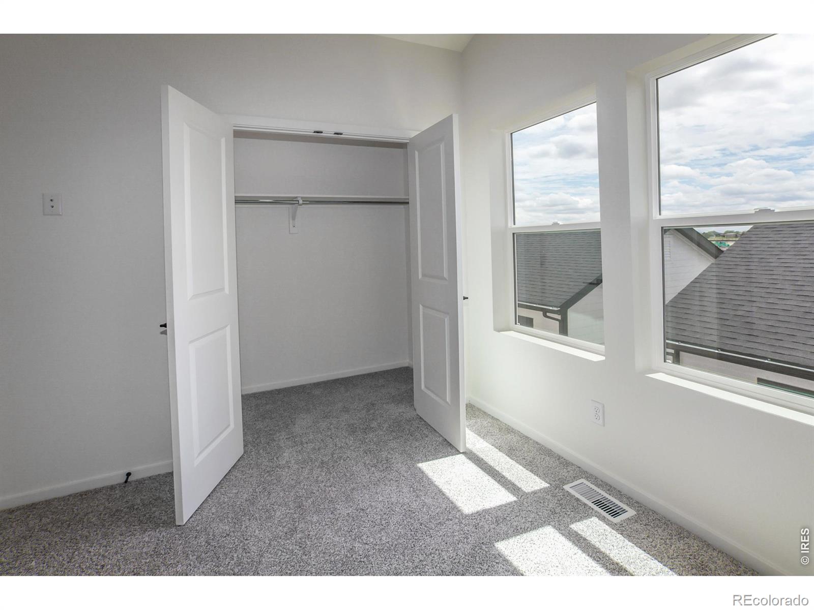 MLS Image #27 for 945  trumpet lane,windsor, Colorado