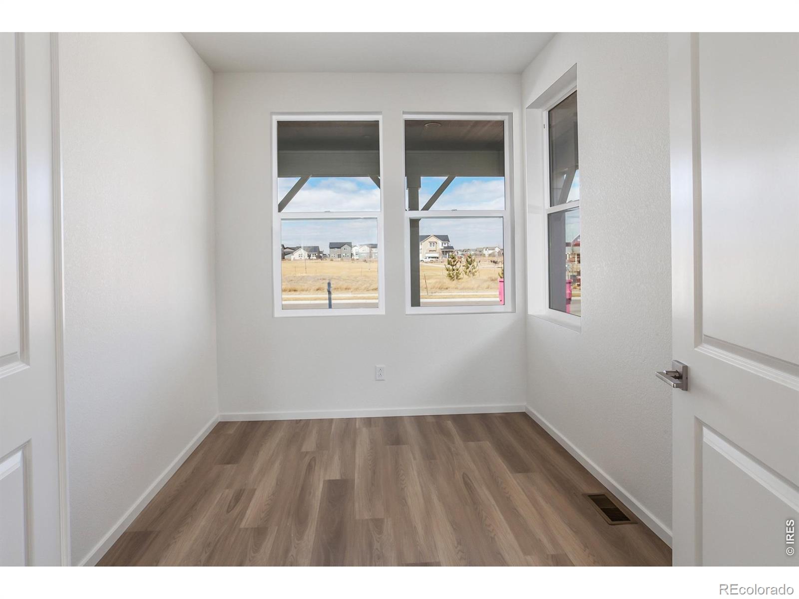 MLS Image #2 for 6079  red barn road,timnath, Colorado