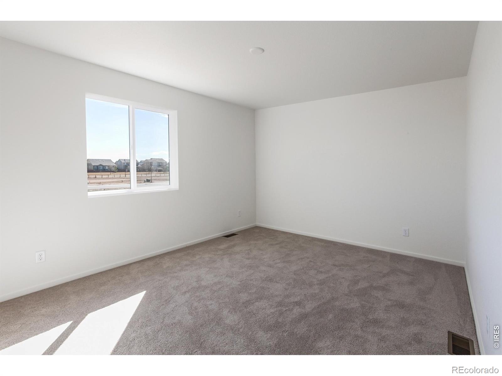 MLS Image #36 for 6079  red barn road,timnath, Colorado