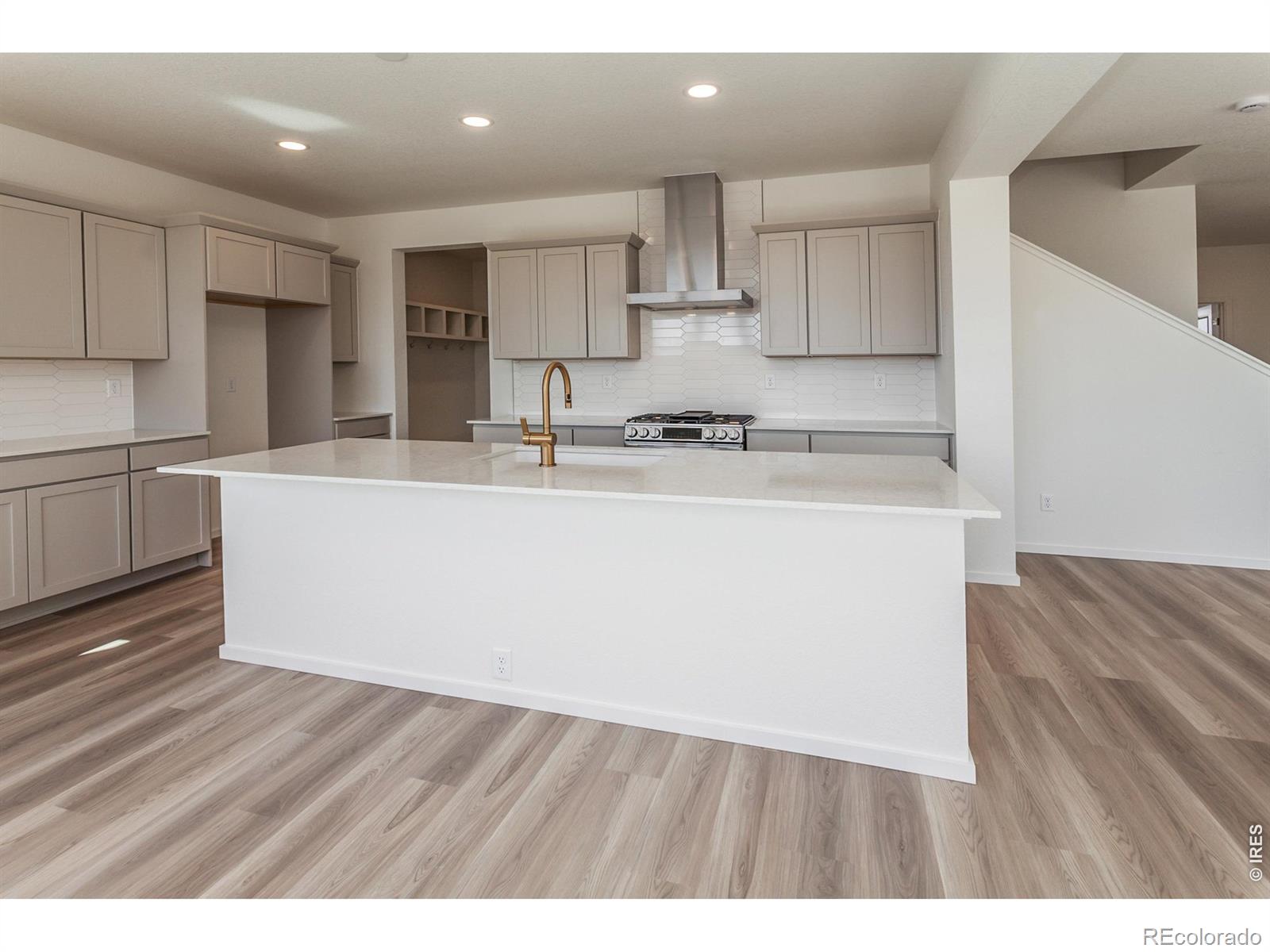 MLS Image #9 for 6079  red barn road,timnath, Colorado