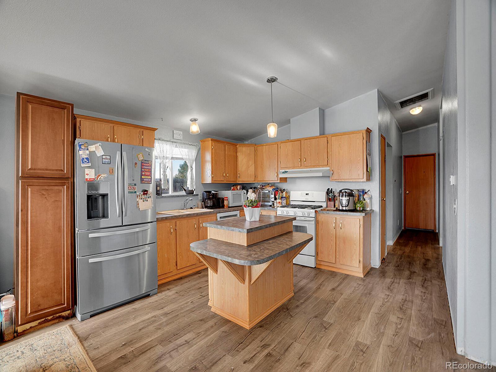 MLS Image #5 for 506  prairie avenue,brighton, Colorado
