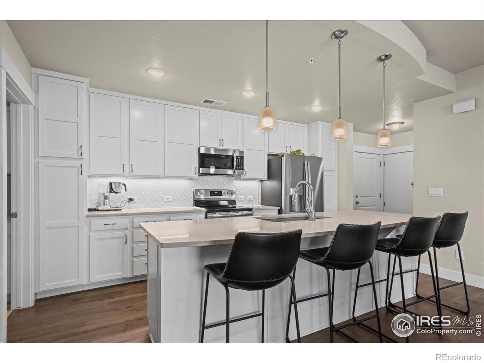MLS Image #9 for 4622  hahns peak drive,loveland, Colorado
