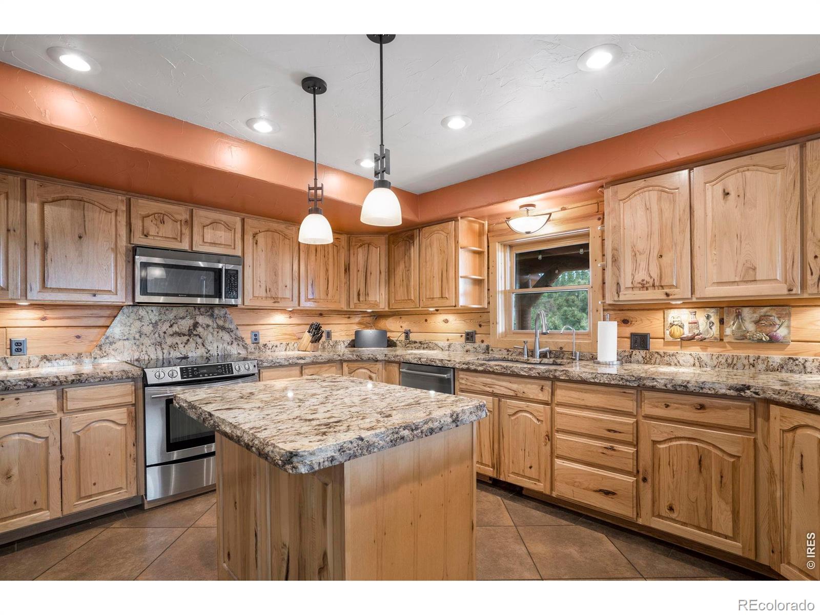 MLS Image #7 for 555  james park trail,loveland, Colorado