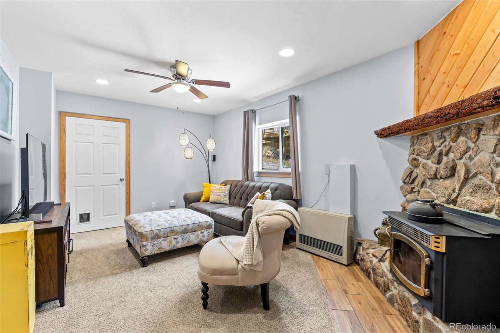 MLS Image #11 for 987  wisp creek drive,bailey, Colorado