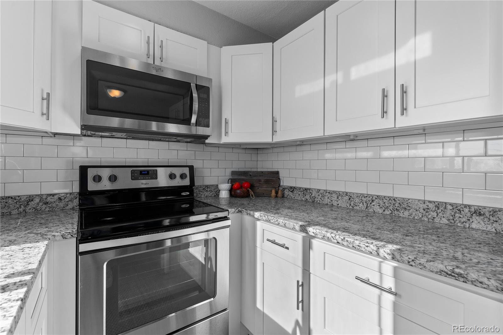 MLS Image #12 for 2700 s holly street,denver, Colorado