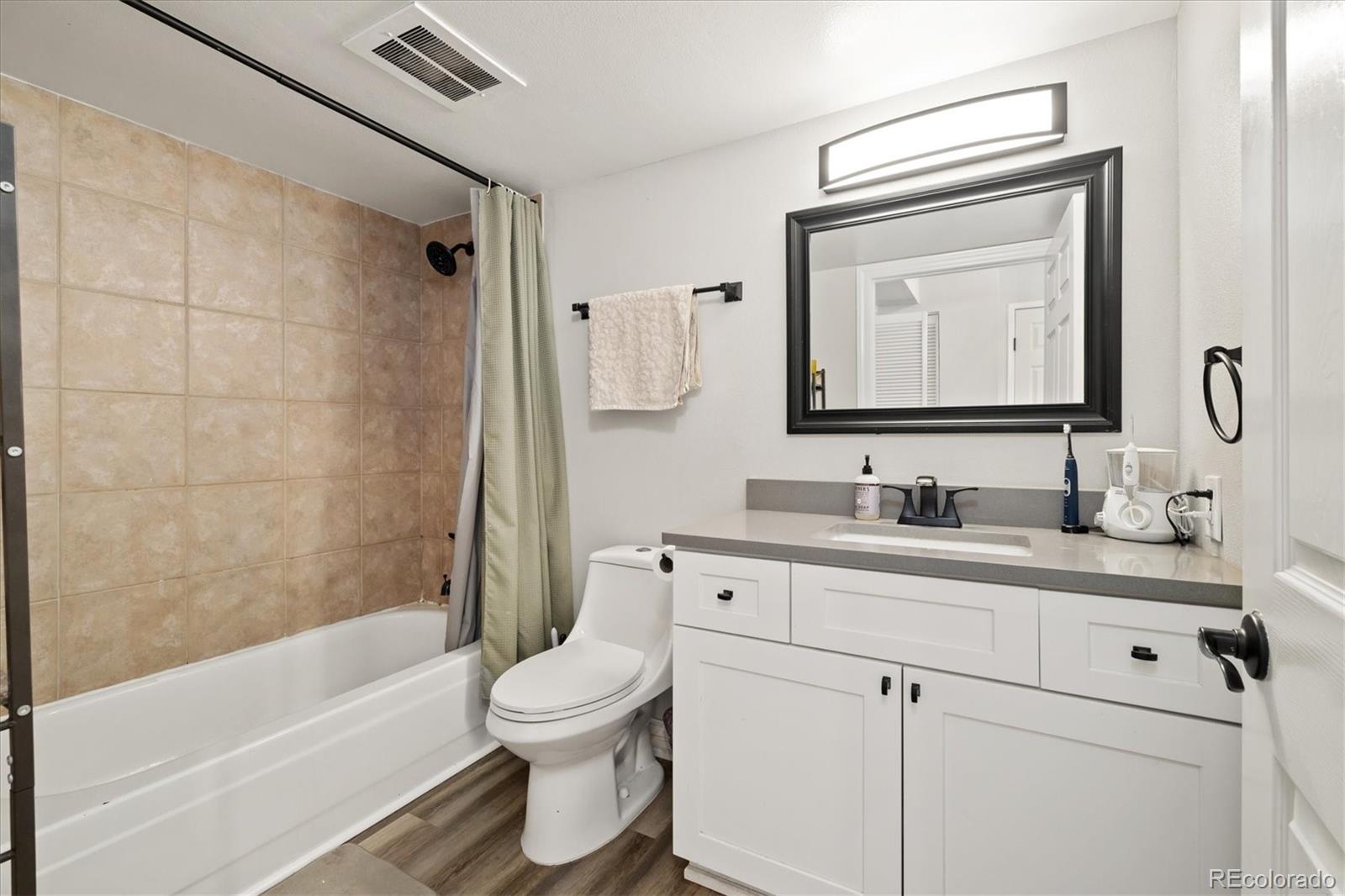 MLS Image #13 for 1301  speer boulevard,denver, Colorado