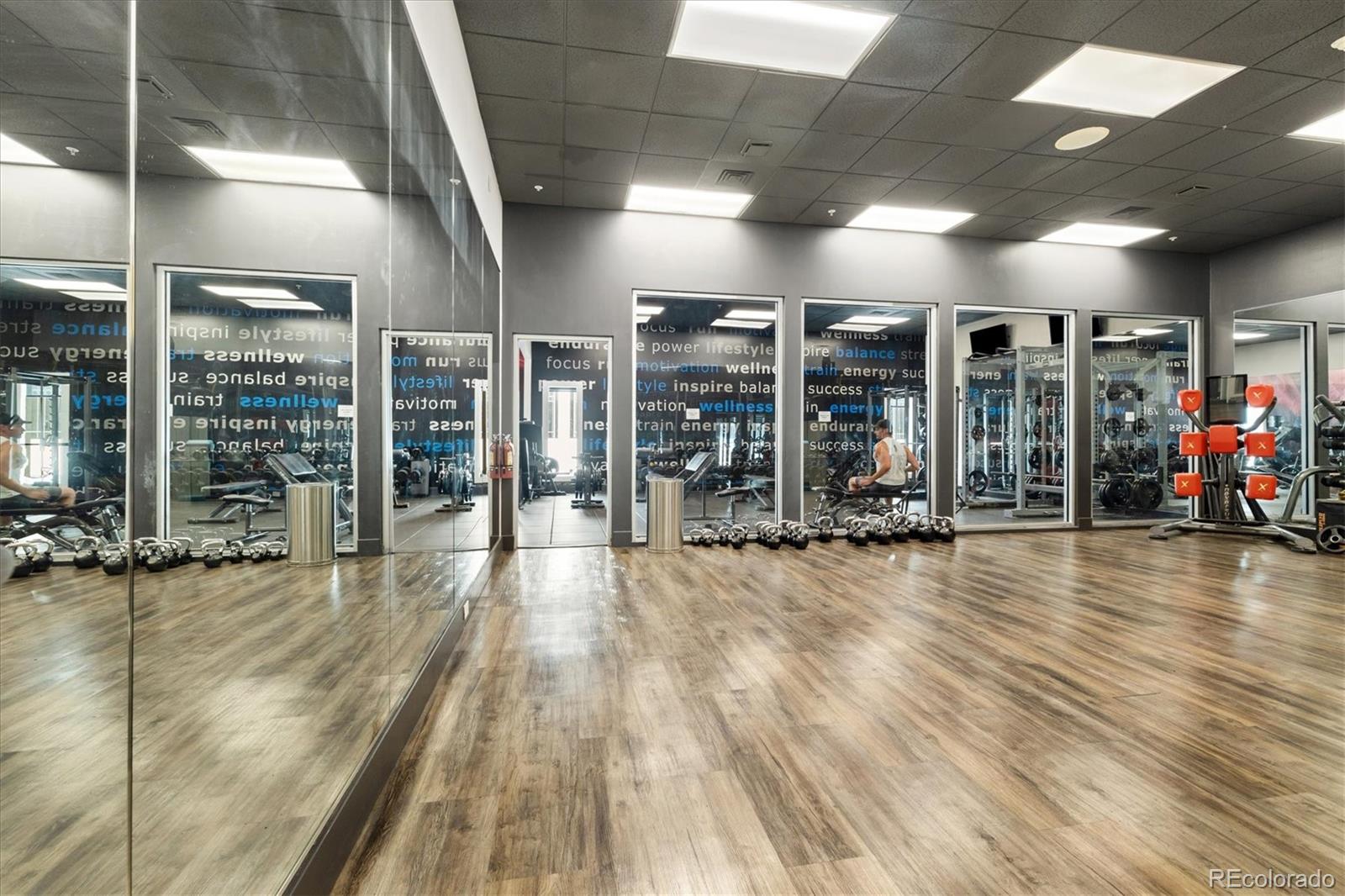 MLS Image #22 for 1301  speer boulevard,denver, Colorado