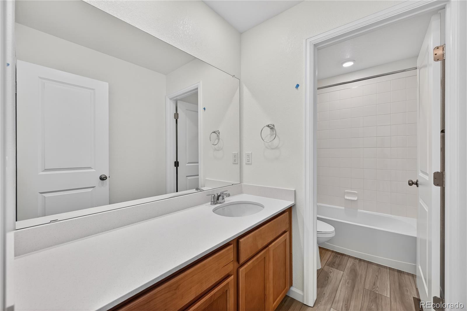 MLS Image #13 for 28430 e 4th place,watkins, Colorado