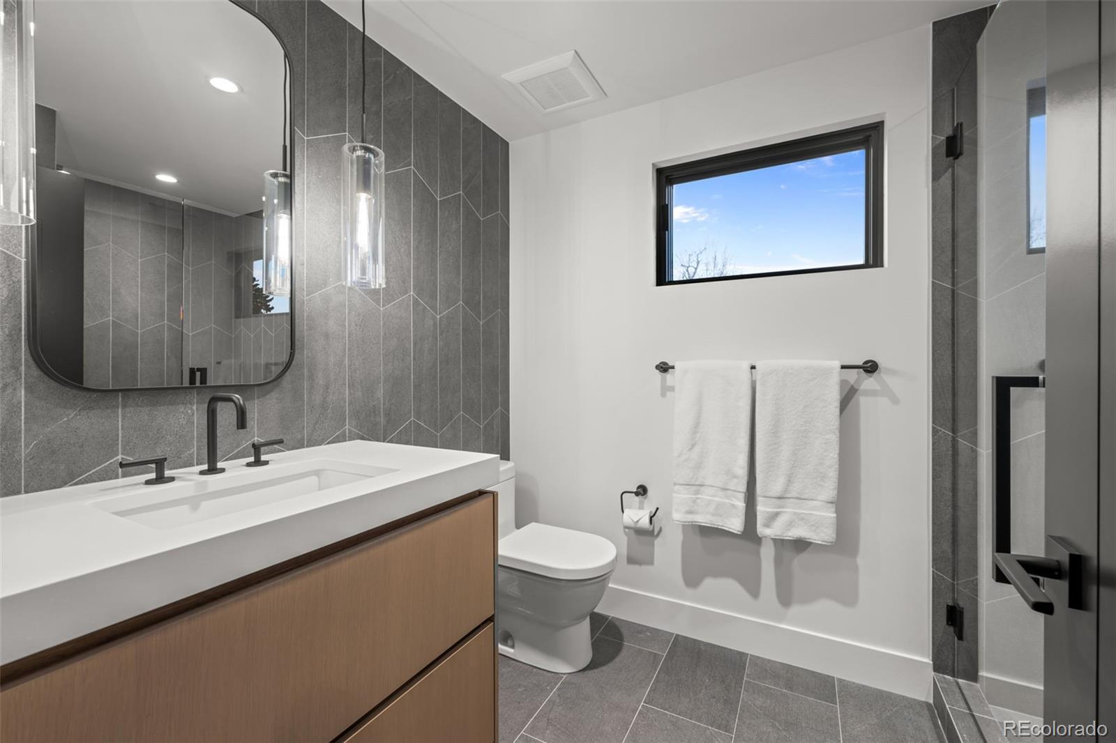 MLS Image #42 for 600 s franklin street,denver, Colorado