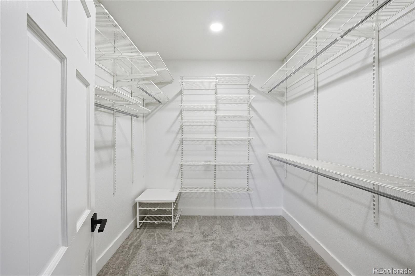 MLS Image #15 for 23464 e heritage parkway,aurora, Colorado