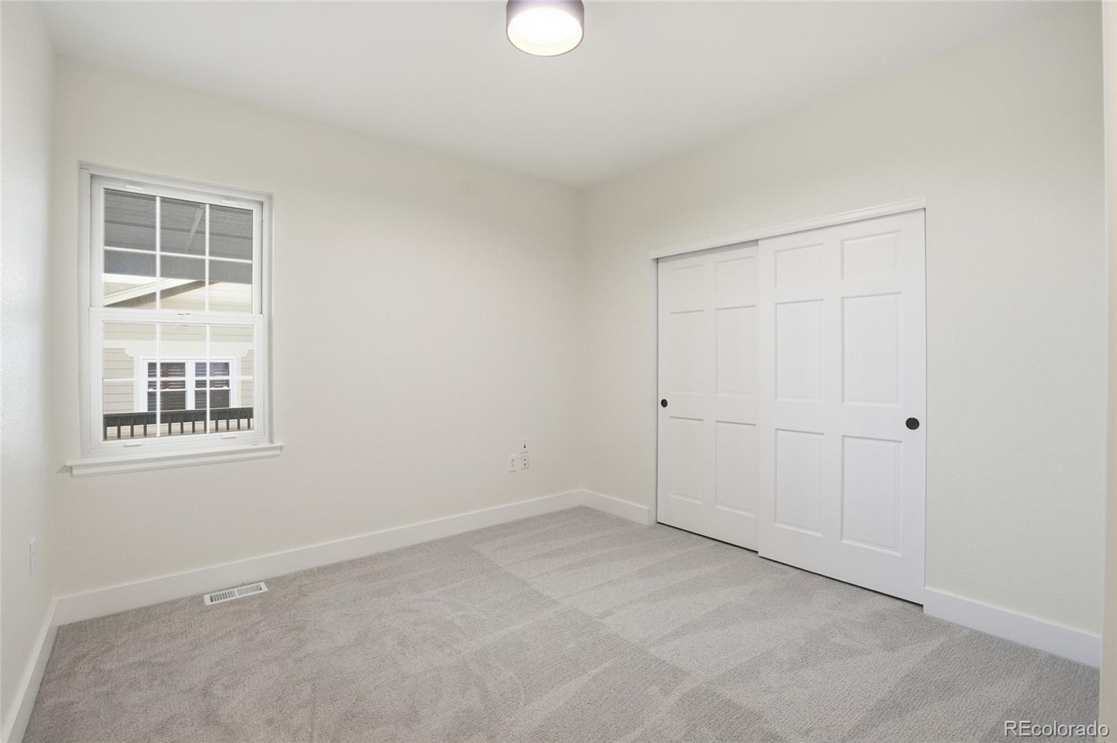 MLS Image #19 for 23464 e heritage parkway,aurora, Colorado