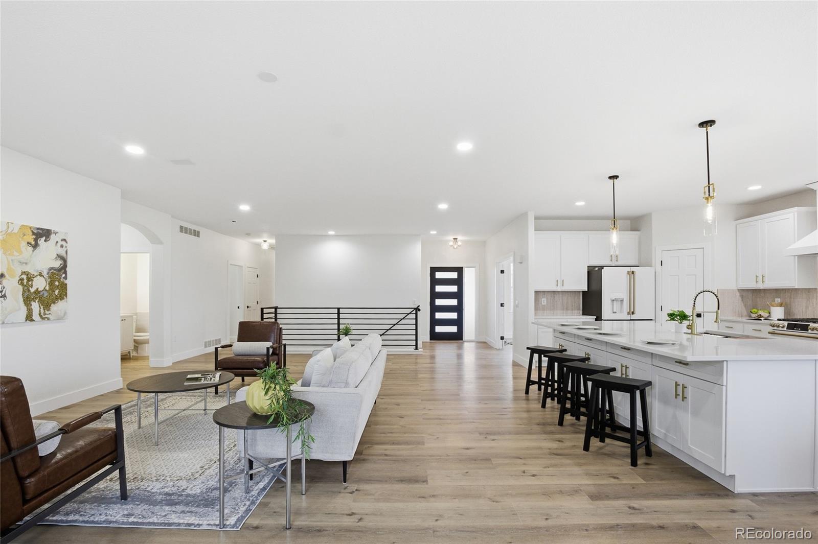 MLS Image #2 for 23464 e heritage parkway,aurora, Colorado