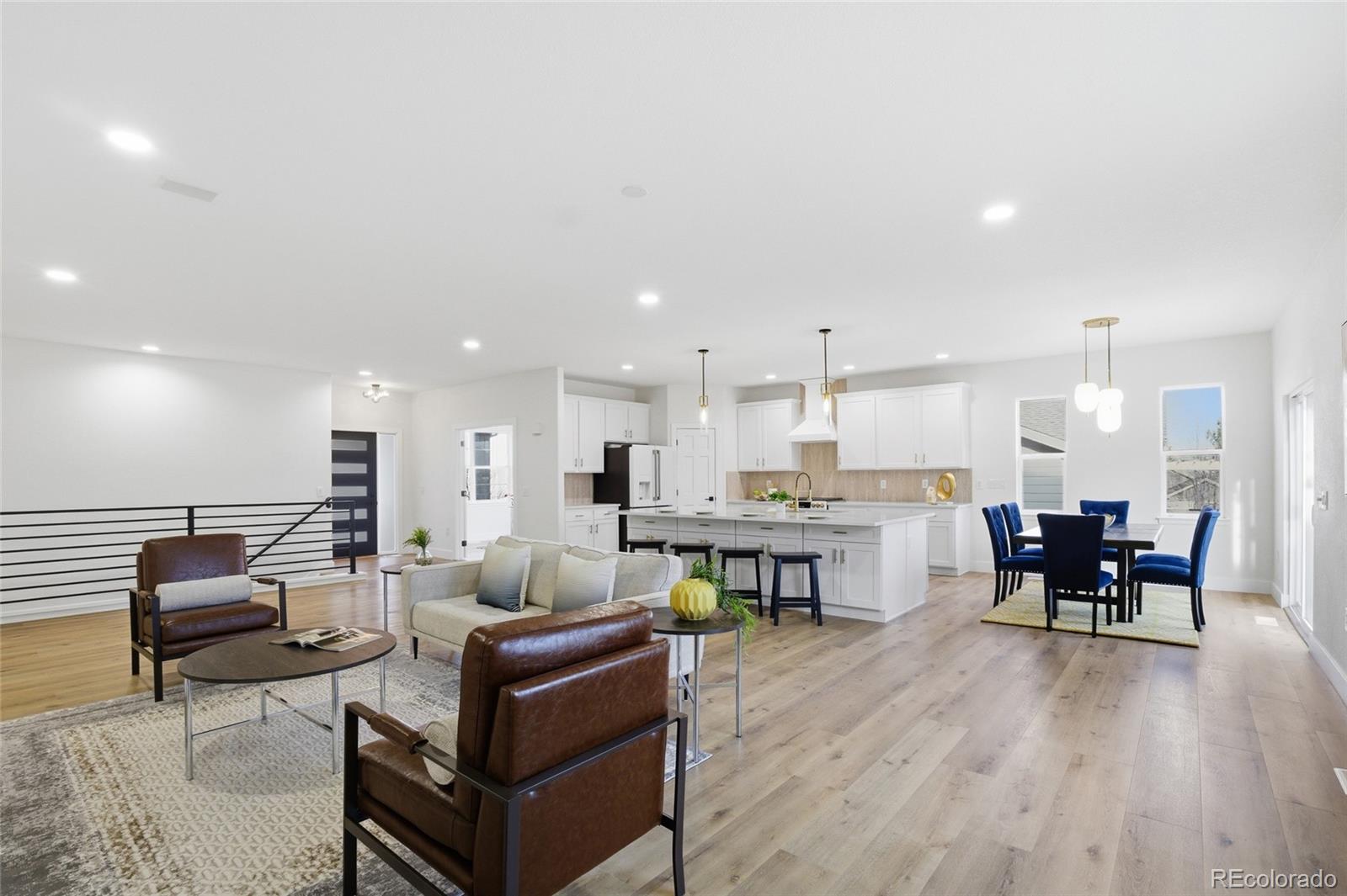 MLS Image #3 for 23464 e heritage parkway,aurora, Colorado