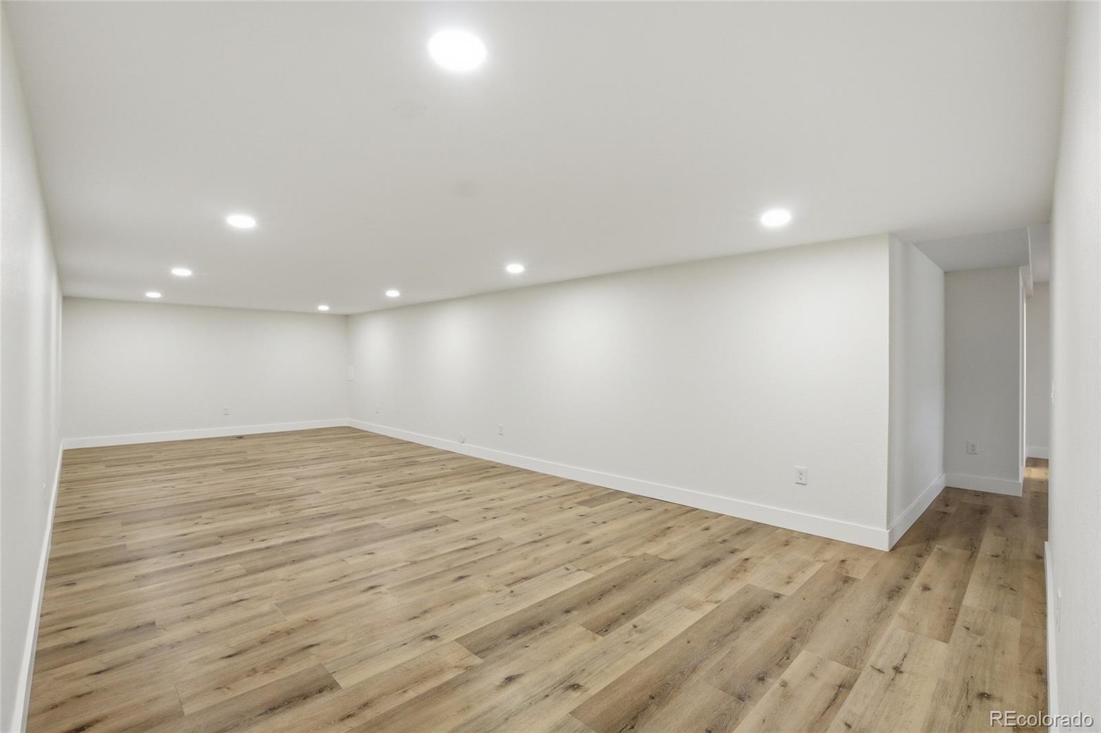 MLS Image #33 for 23464 e heritage parkway,aurora, Colorado