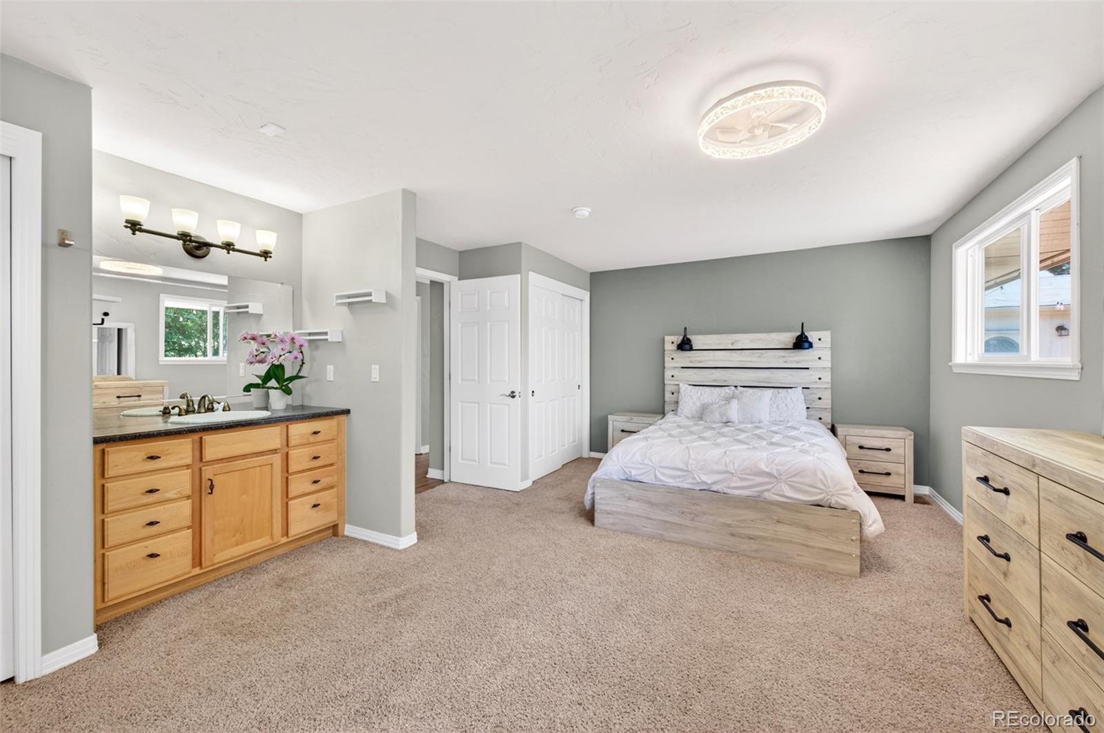 MLS Image #13 for 284 w shepperd avenue,littleton, Colorado