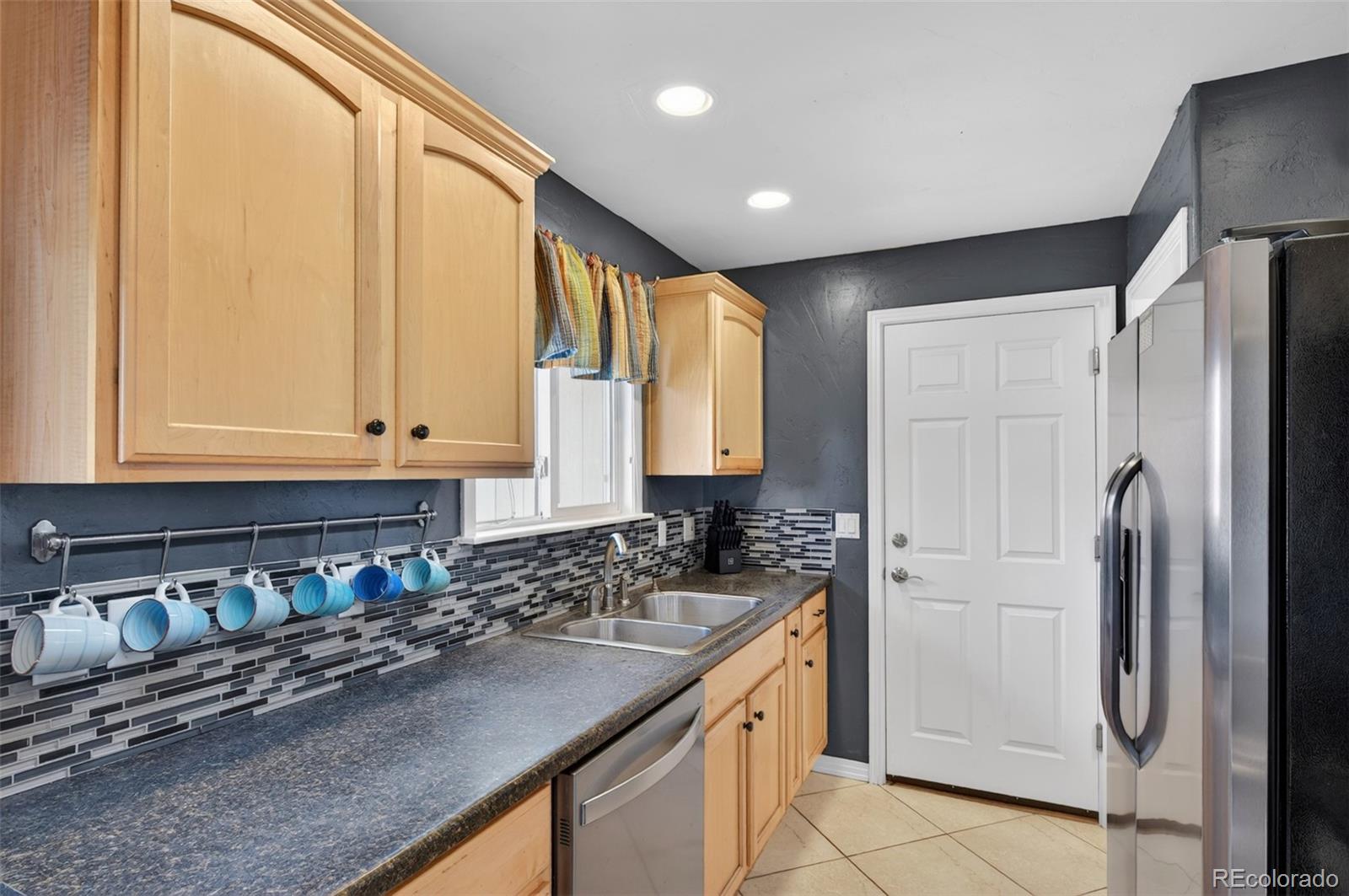 MLS Image #9 for 284 w shepperd avenue,littleton, Colorado