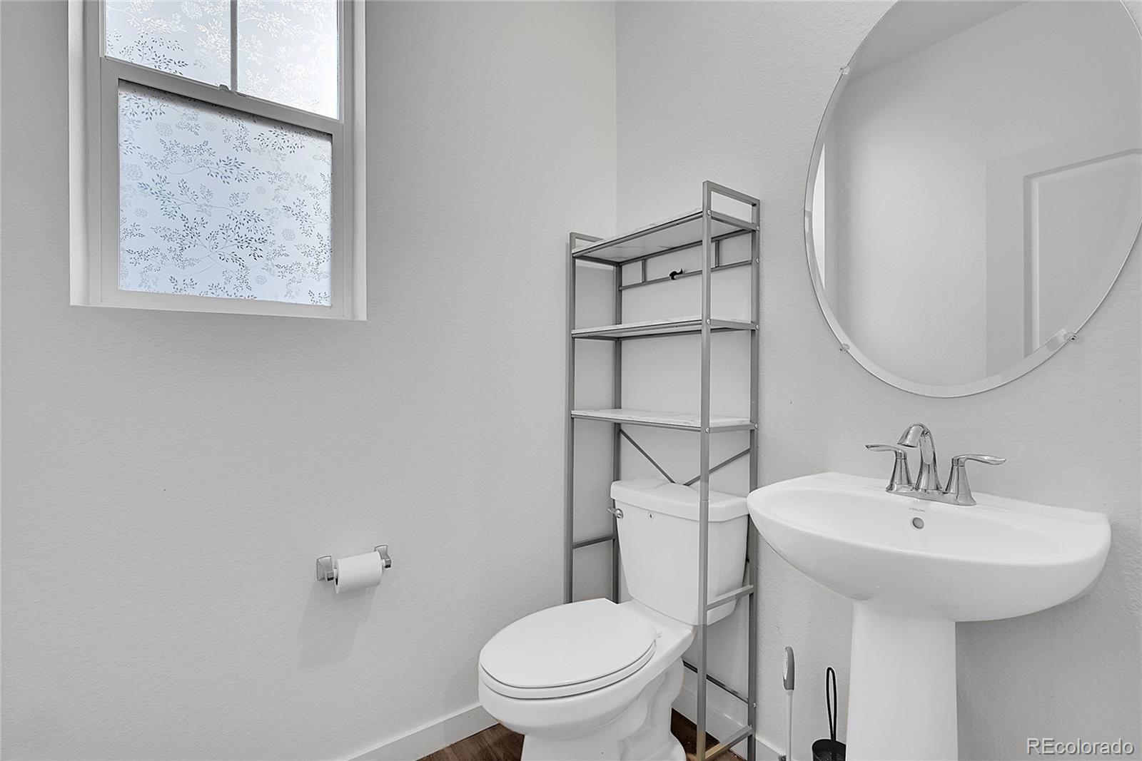 MLS Image #6 for 903  crestone street,johnstown, Colorado