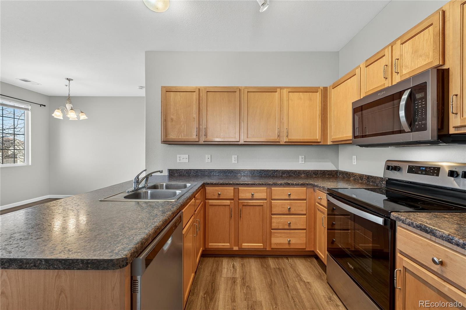 MLS Image #13 for 14300  waterside lane,broomfield, Colorado