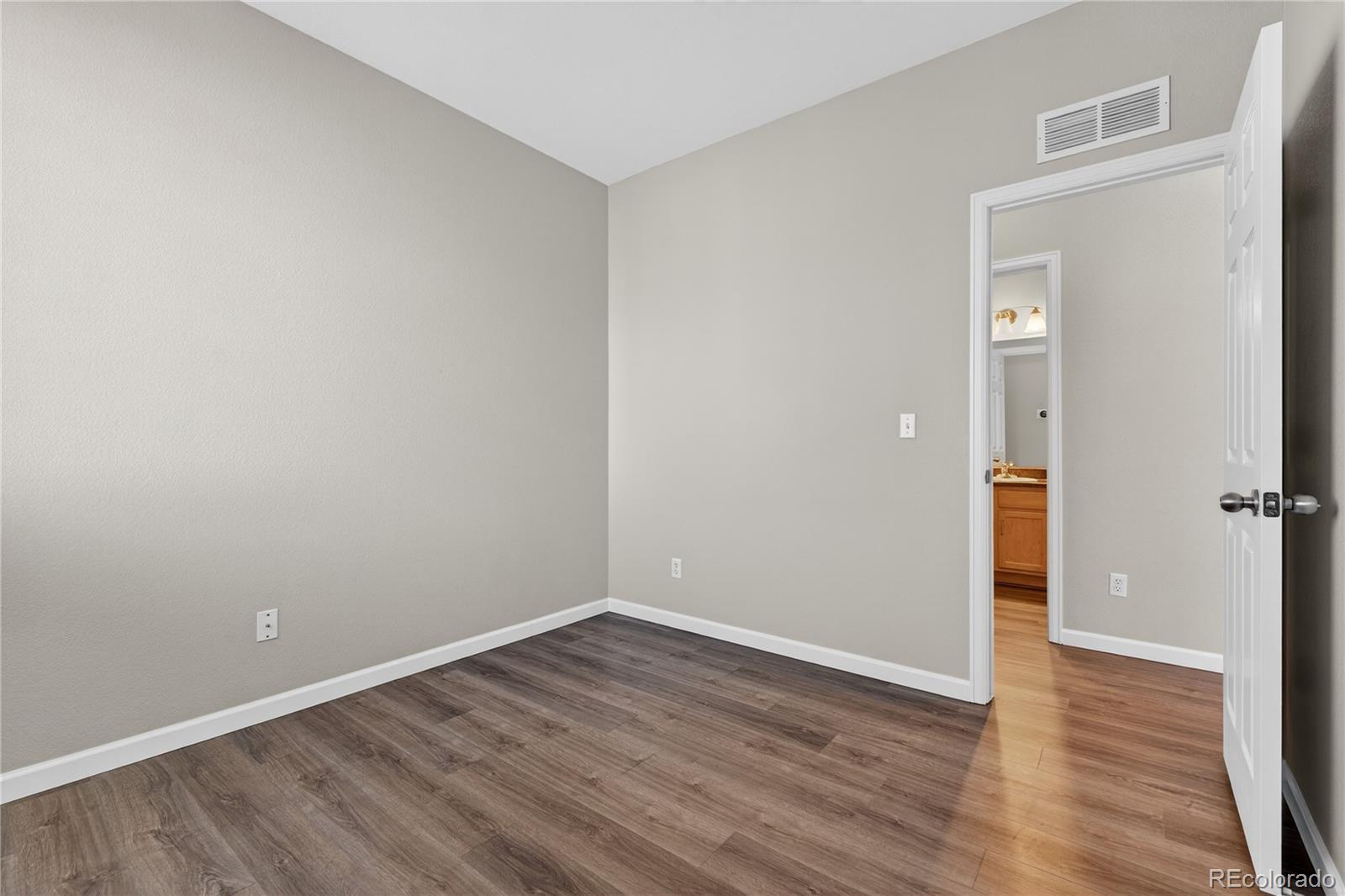 MLS Image #19 for 14300  waterside lane,broomfield, Colorado