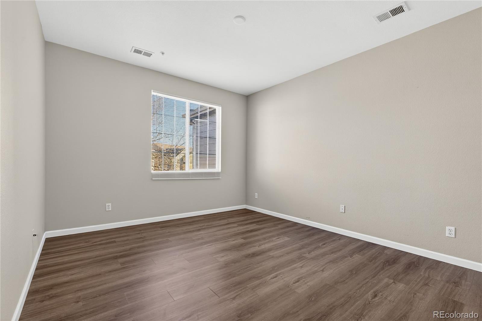 MLS Image #20 for 14300  waterside lane,broomfield, Colorado
