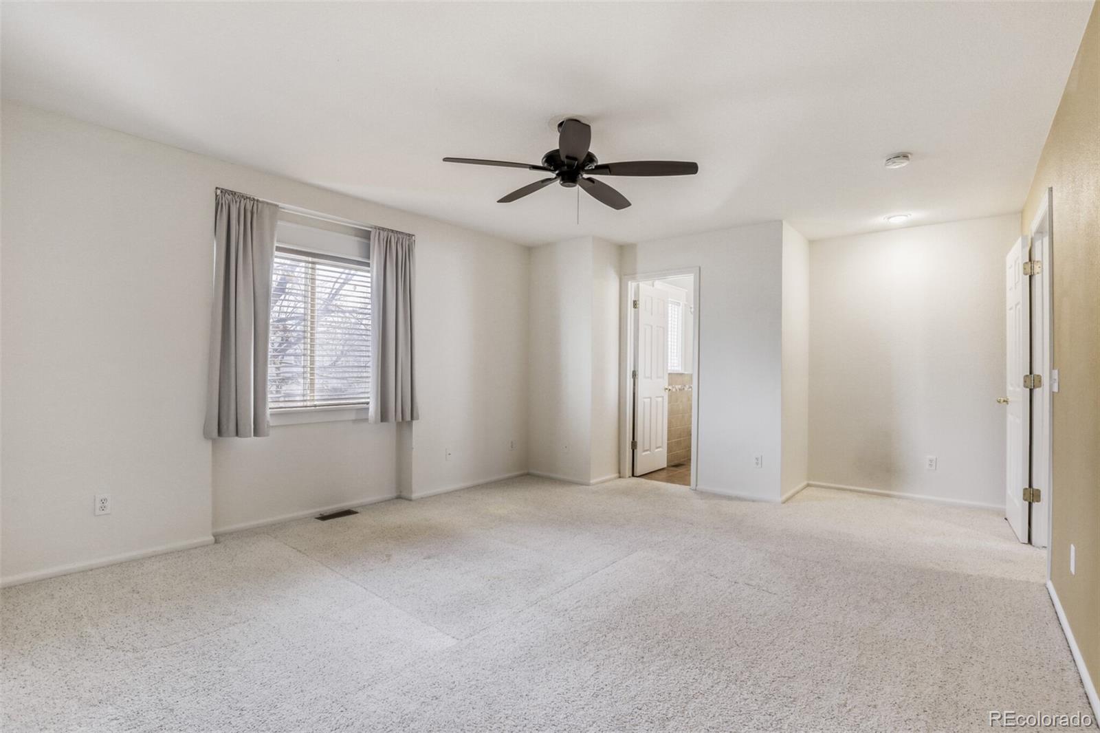 MLS Image #15 for 3637  dexter court,denver, Colorado